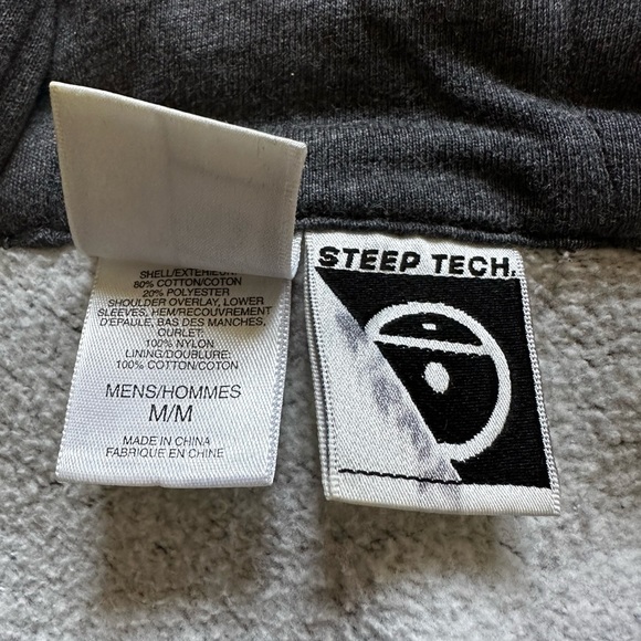 North Face Steep Tech - Early 2000’s - Picture 2 of 2
